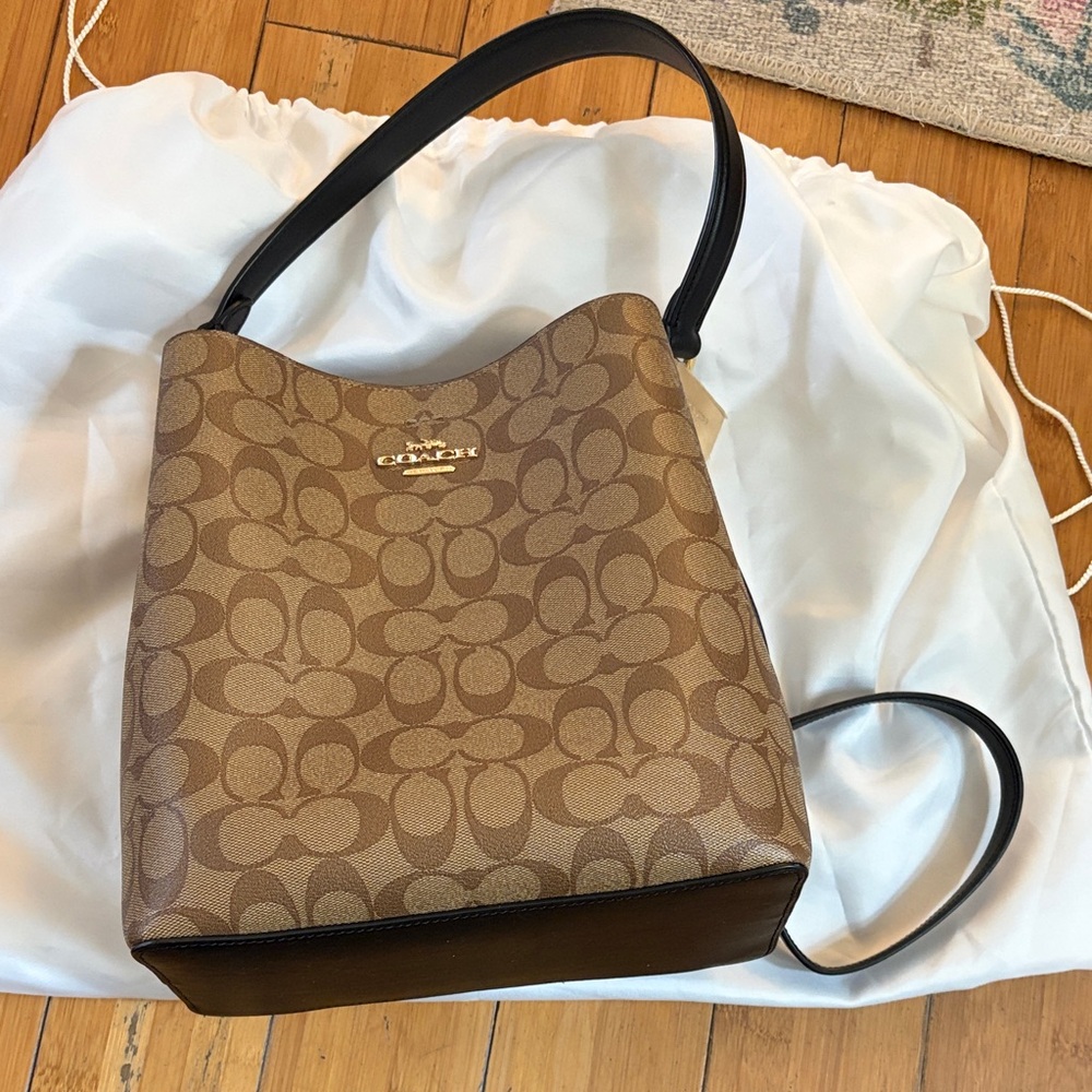 Coach Tan and Black Shoulder bucket Bag
